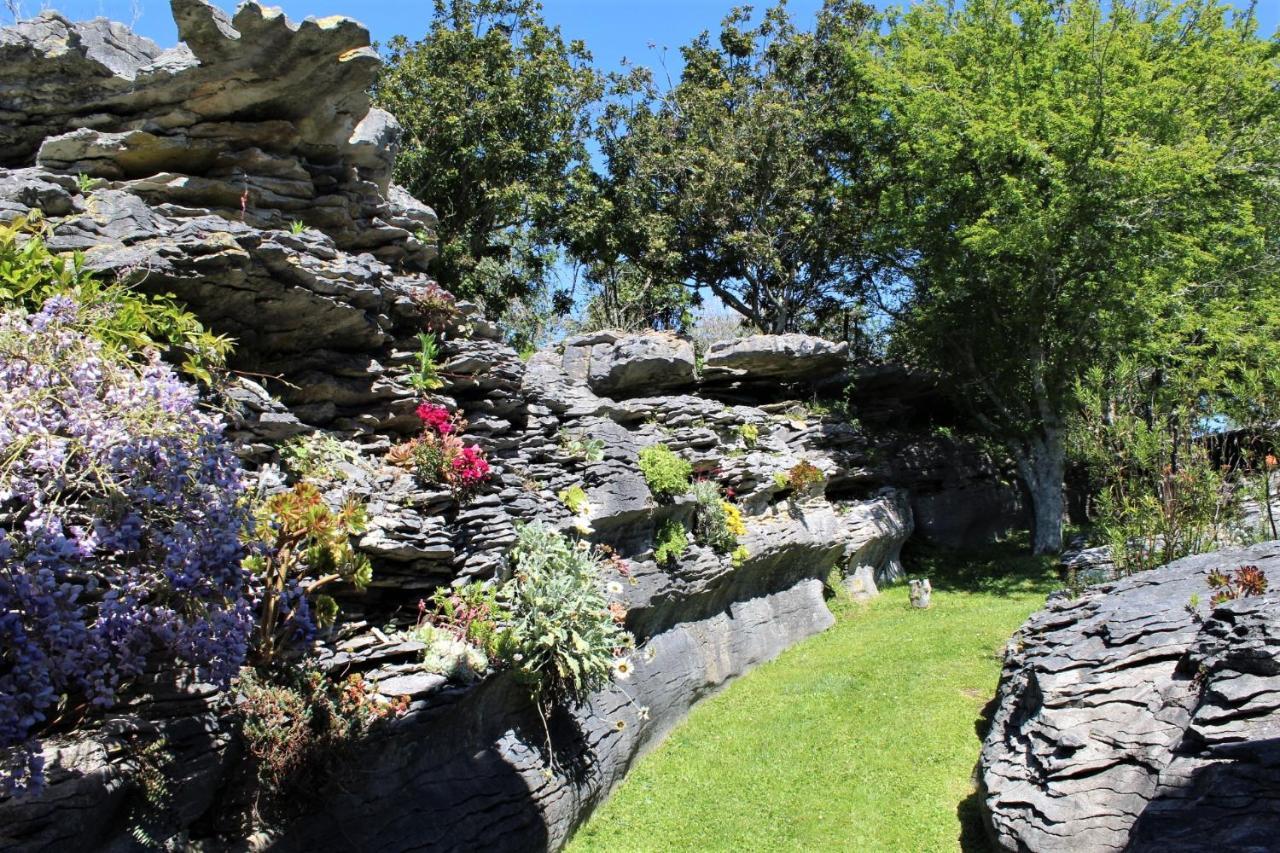 Labyrinth Gardens Guest House Такака Екстер'єр фото
